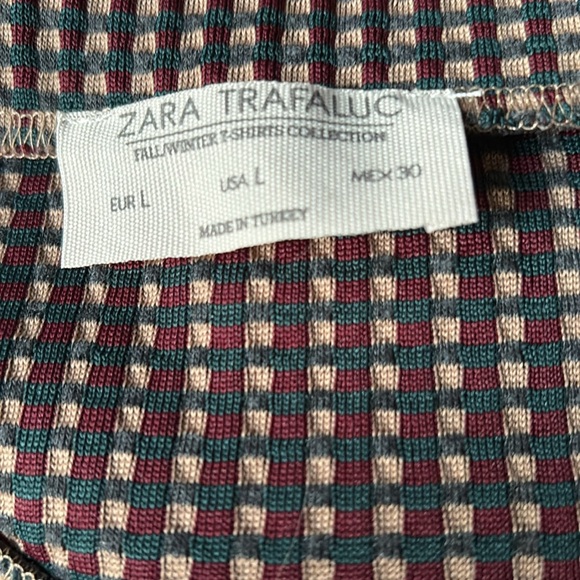Zara Burgundy and Tan Check Pattern Knit Pencil Skirt - Picture 3 of 6